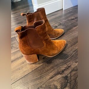 Steve Madden Suede & Leather Ankle Boots- Size 8